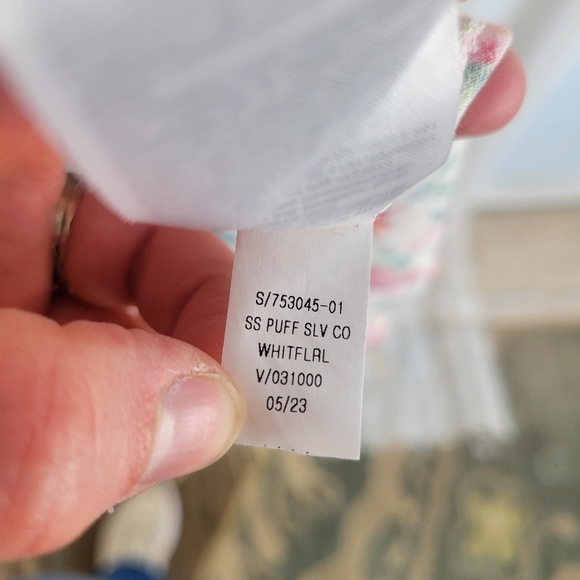 Old Navy Puff-Sleeve V-Neck Crepe Midi Dress Floral Pink Red Size Small - Picture 8 of 10